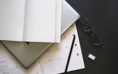 Notesy z personalizacją: Jak wzmocnić wizerunek marki poprzez spersonalizowane materiały biurowe