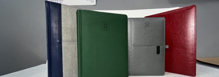 Notesy z gumką zamykającą od Ateko